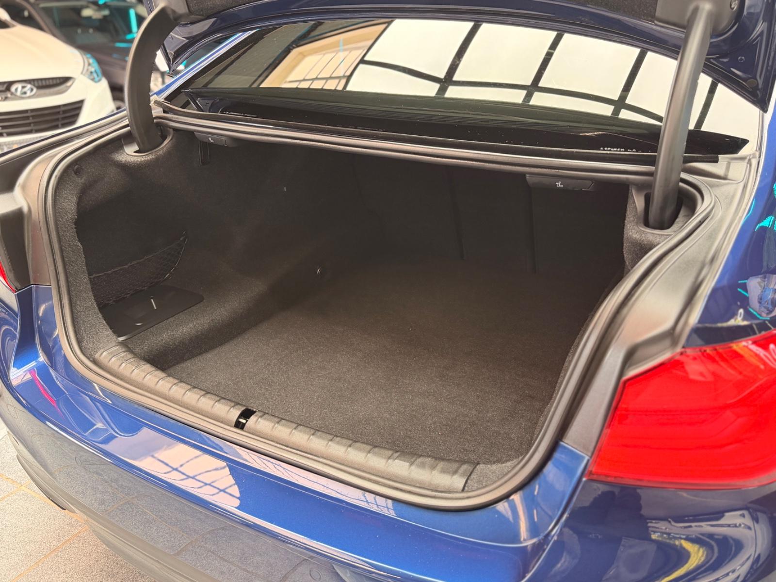 BMW 520i Limo M-Sport/LED/CAM/Head-Up/CarPlay