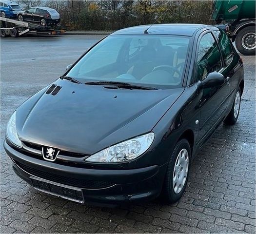 Peugeot 206  26tkm HU bis 11/26