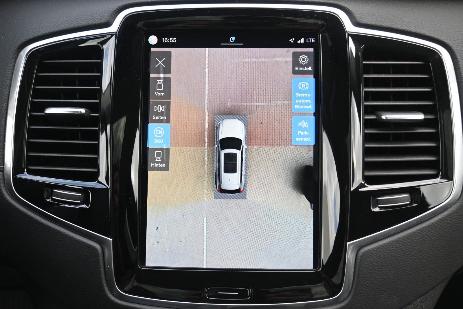 Fahrzeugabbildung Volvo XC90 T8 AWD Ultimate Bright Recharge*PANO*B&W*