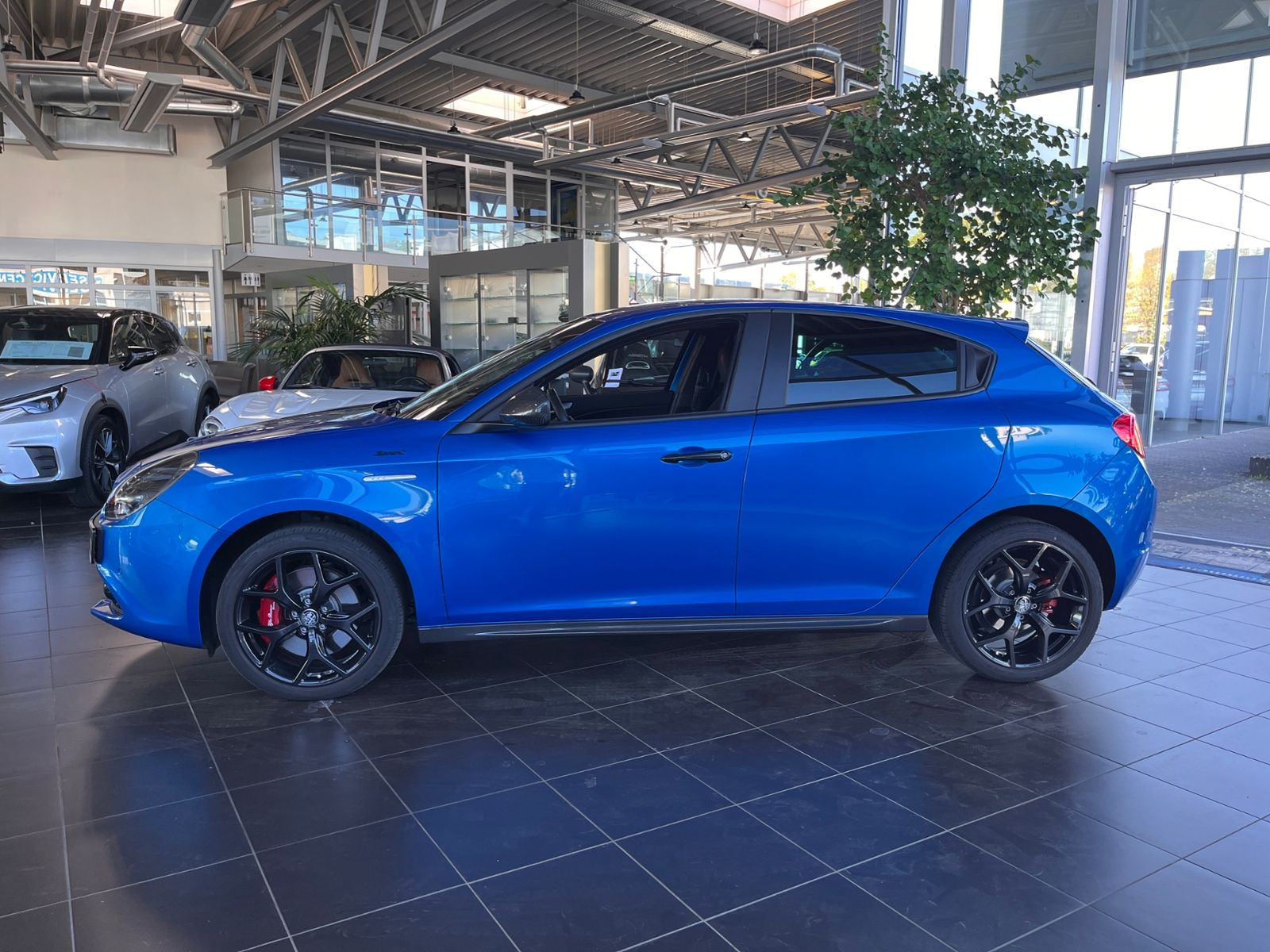 Fahrzeugabbildung Alfa Romeo Giulietta Sprint PDC NAVI ALU