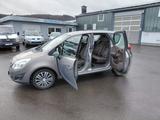 Opel Meriva B Edition - Opel Meriva mit Schiebetür