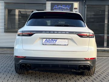 Porsche Cayenne - 6