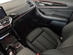 Fahrzeugabbildung BMW X4 xDrive 30d -- AHK/ Innovation/ Memory/ Leder