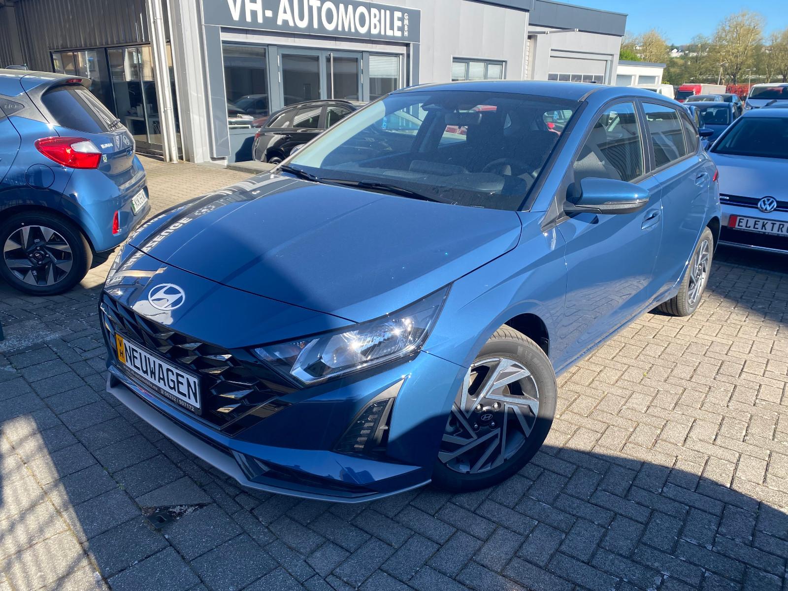 Hyundai i20*16"ALU*NAVI&R.KAMERA&PDC hi*Lenkrad&Sitzheiz