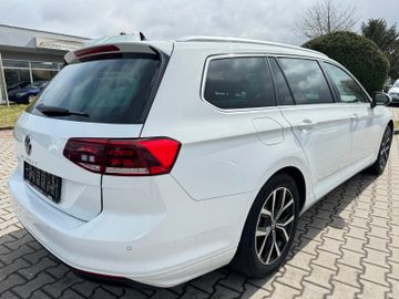 Volkswagen Passat Variant - 4