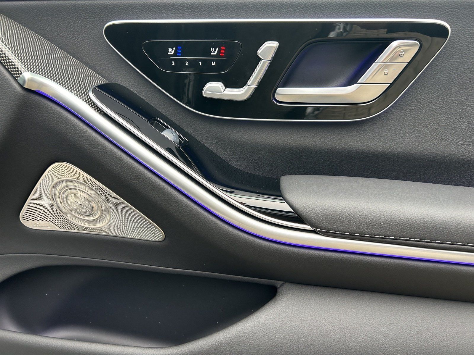 Fahrzeugabbildung Mercedes-Benz S 350 d 4M lang AMG Standhzg PANO Burme 20" 360°