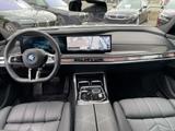 BMW i7 xDrive60 M Sport || Massage B&W TheatreScreen - BMW i7 in Bochum