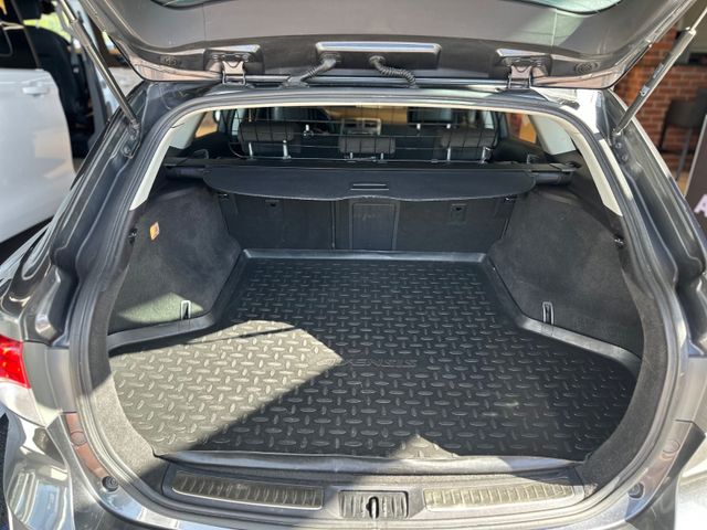 Toyota Avensis Kombi Life Automatik
