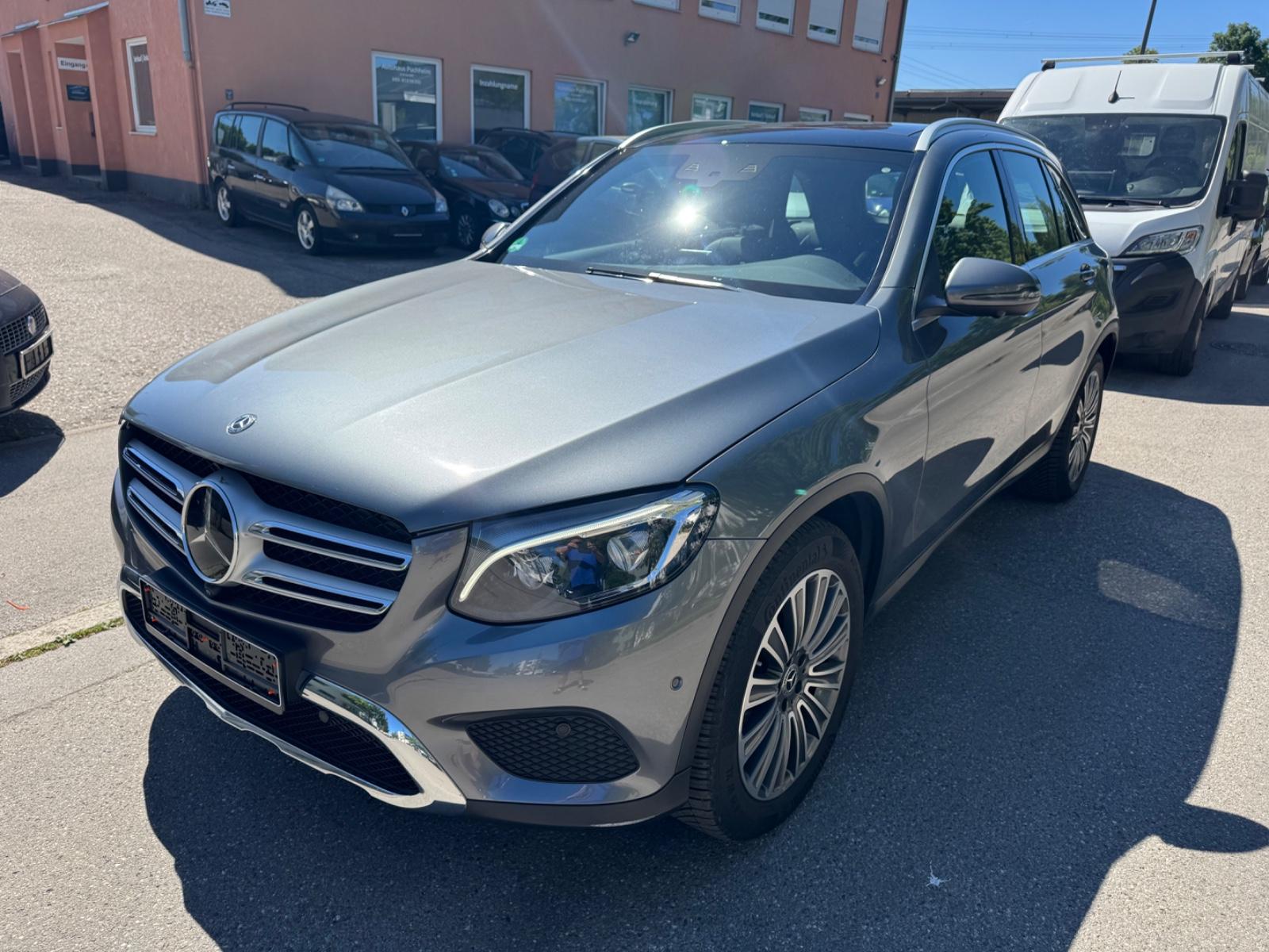 MERCEDES-BENZ GLC 350 D EXCLUSIVE / 9G / 4M / AIRM / LED / BURMEISTER / 360 /258 CH - HAYON ÉLECTRIQUE - TOIT OUVRANT - TOIT PANORAMIQUE