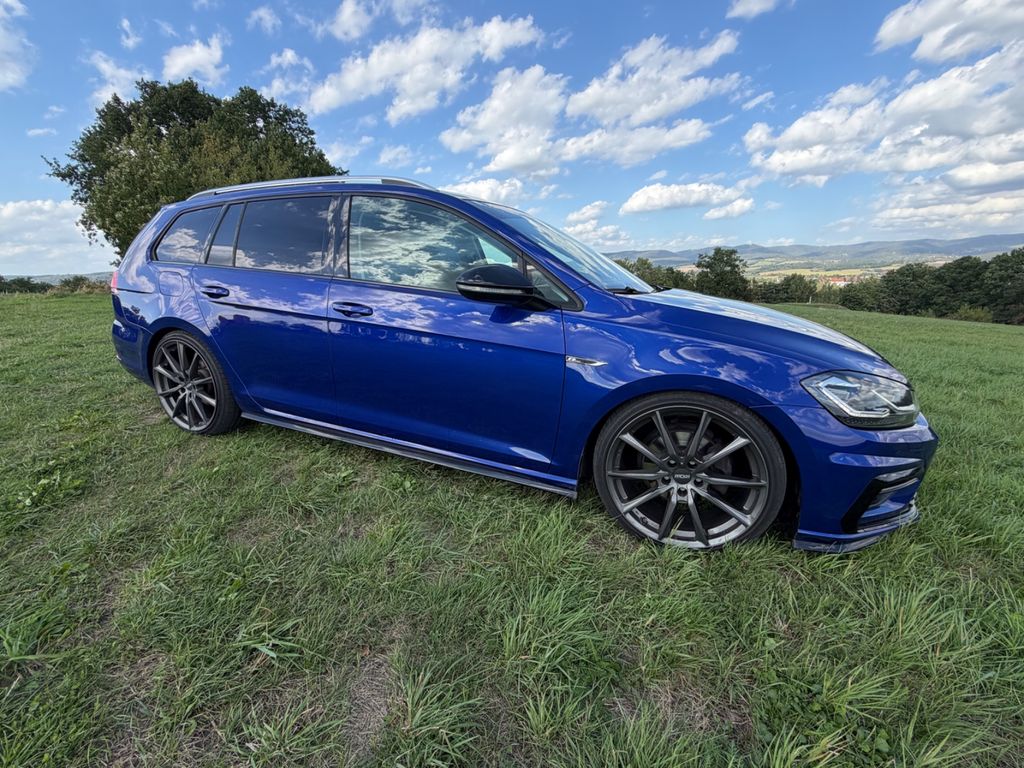 Image of Volkswagen Golf
