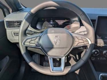 Fahrzeugabbildung Renault CLIO Techno TCe 90