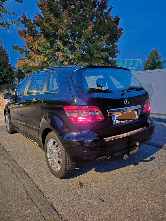 Mercedes-Benz B 150