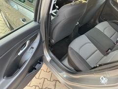 Fahrzeugabbildung Hyundai I30 Select 1,4 "NAVI-CAM-MULTI-SITZH-TEMPO-