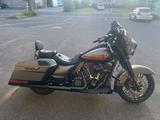 Harley-Davidson Street Glide CVO - Offers