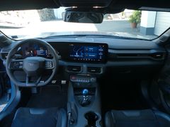 FORD Mustang Fastback 5.0 Ti-VCT V8 334 kW Dark Horse