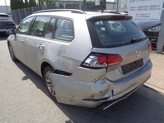 Volkswagen Golf 1.0 TSI OPF Comfortline Variant