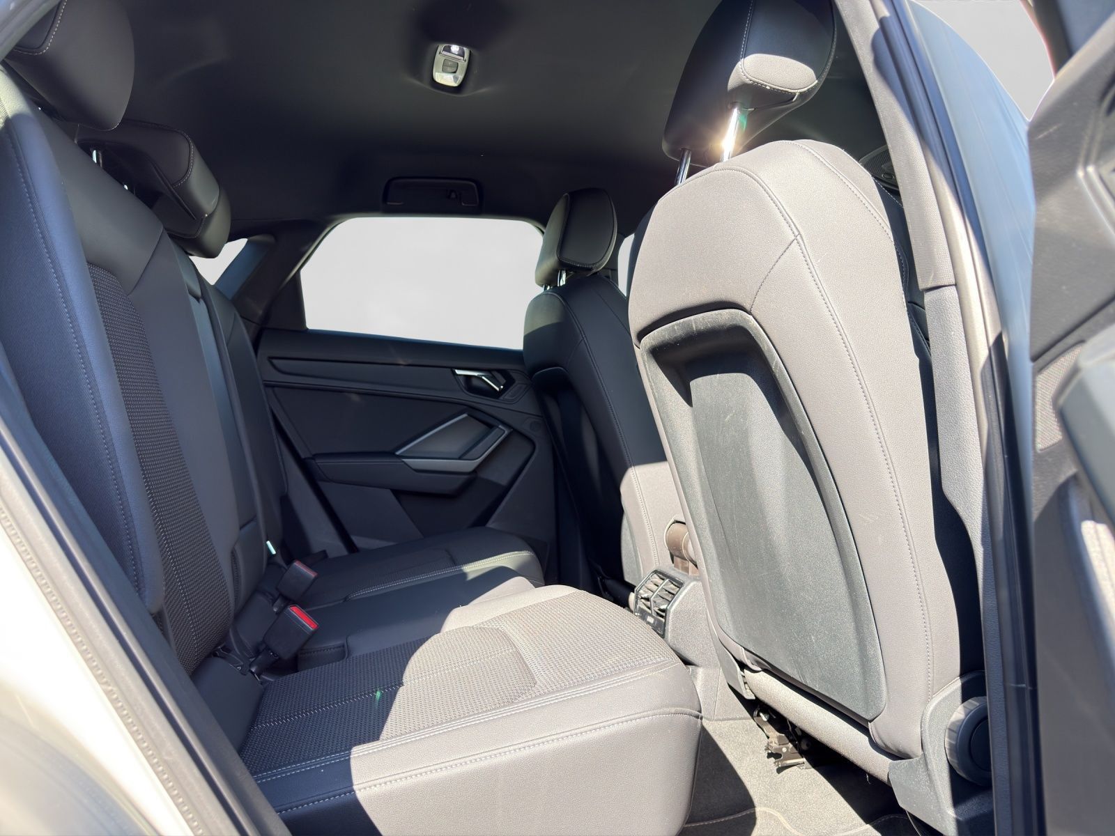 Audi Q3 Sportback 45 TFSI e S lINE LED LM18 NAVI+ foto 7