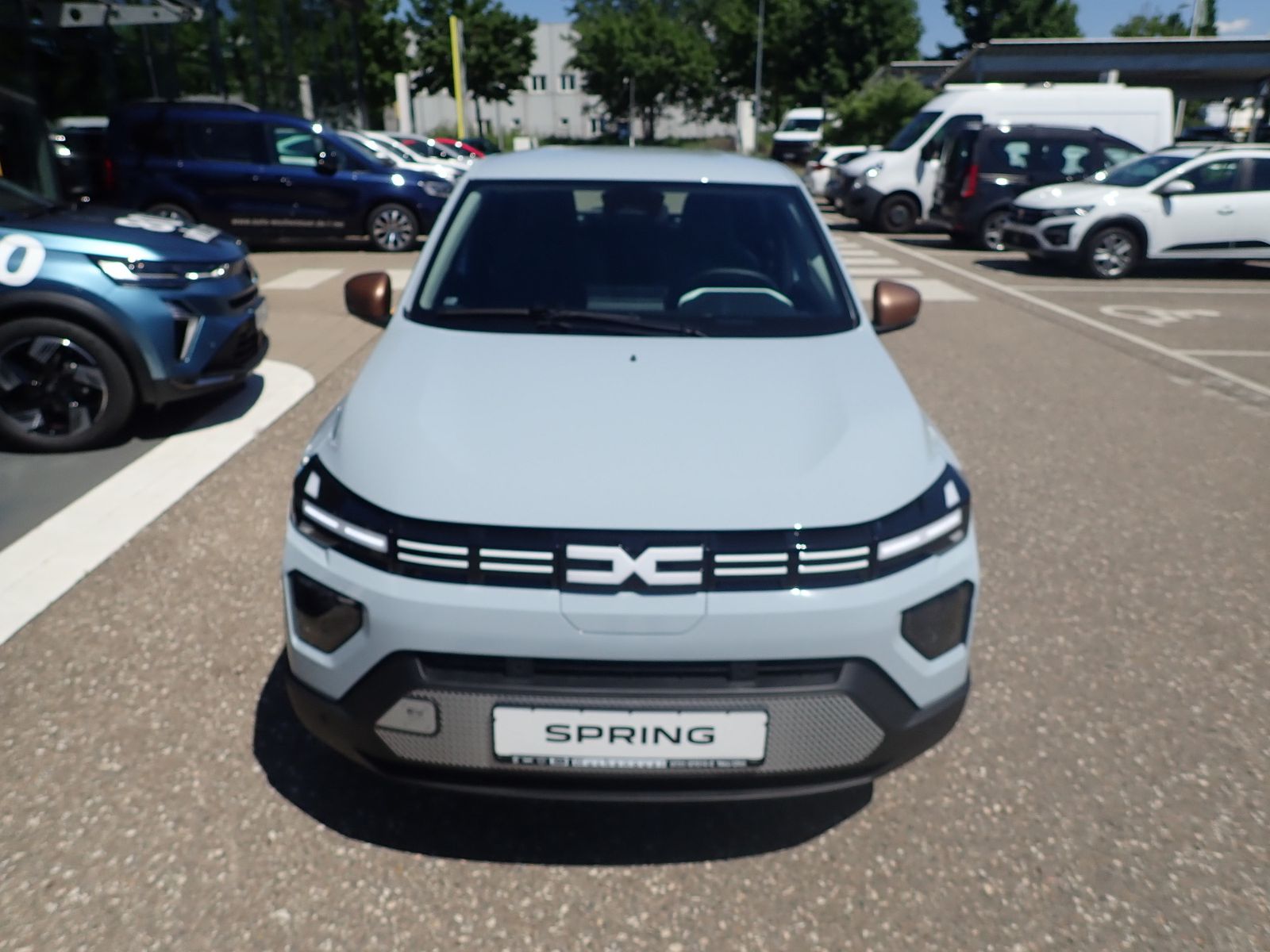 Fahrzeugabbildung Dacia Spring Extreme electric 100