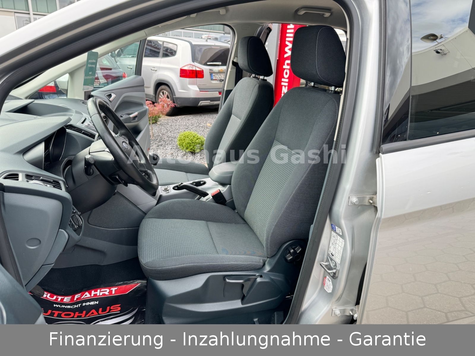 Fahrzeugabbildung Ford C-MAX 1.6TDCI*Business Edition*1.HD*Kamera*AHK*