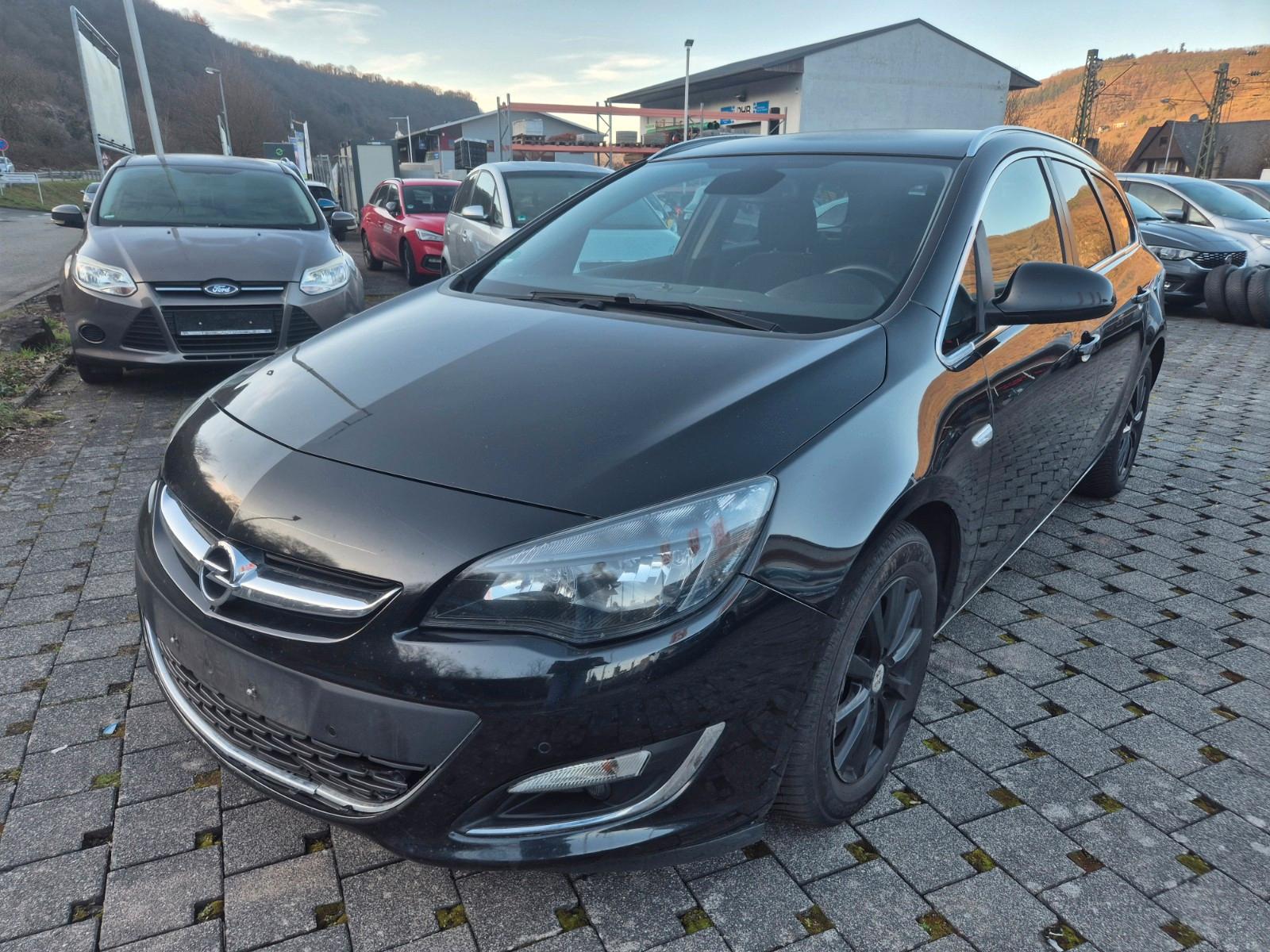 Opel Astra J Sports Tourer Sport