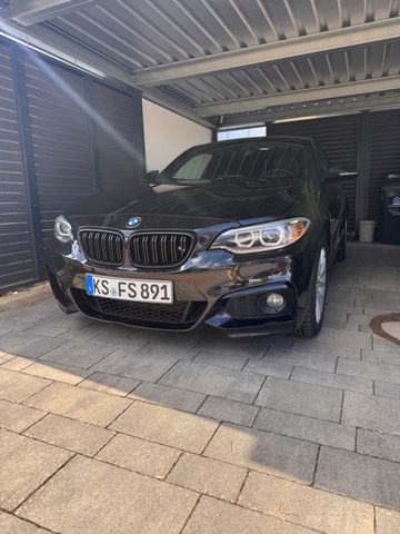 BMW 220i Coupé M Sport 