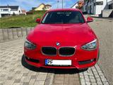 BMW 114i - - rote BMW 114