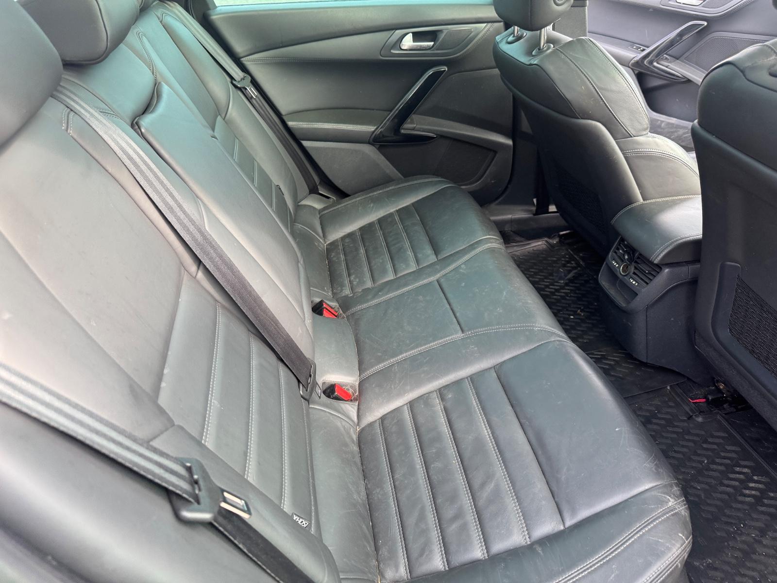 Peugeot 508 2011 — photo 16