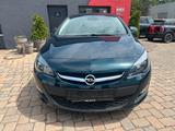 Opel Astra J Lim. 5-trg. Edition 1.6 115 PS HU neu - Opel Astra mit Benzin-Antrieb: Limousine, 1.6