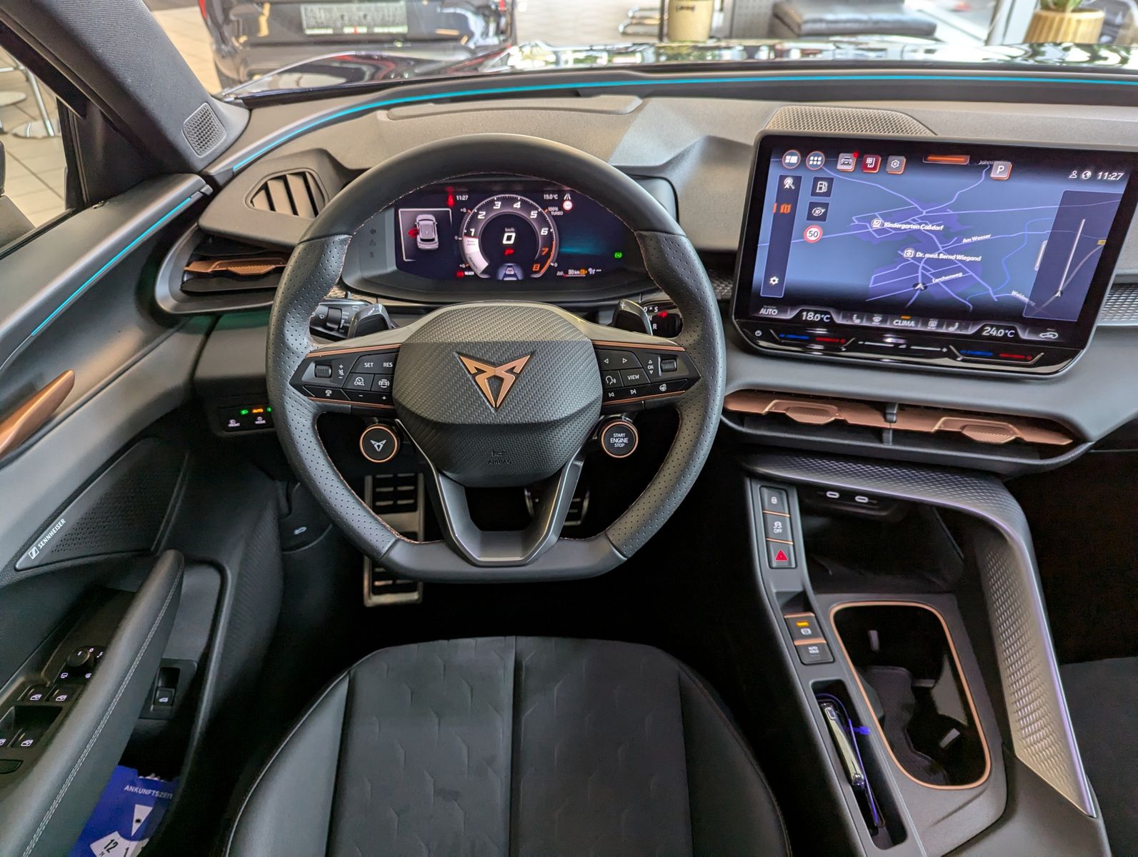 CUPRA Terramar 1.5 eTSI Sennheiser Edge-Paket HUD 19" - Image 16