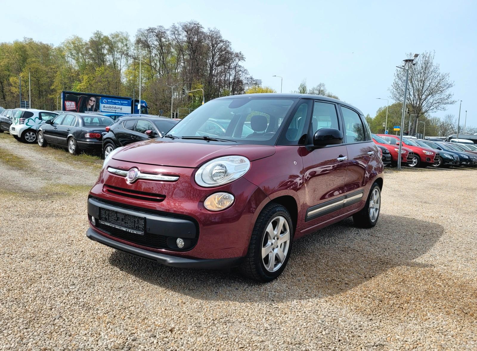 Fiat 500L Lounge Aut.*Temp*SZH*Navi*R-Cam*LMF*AHK*TÜV