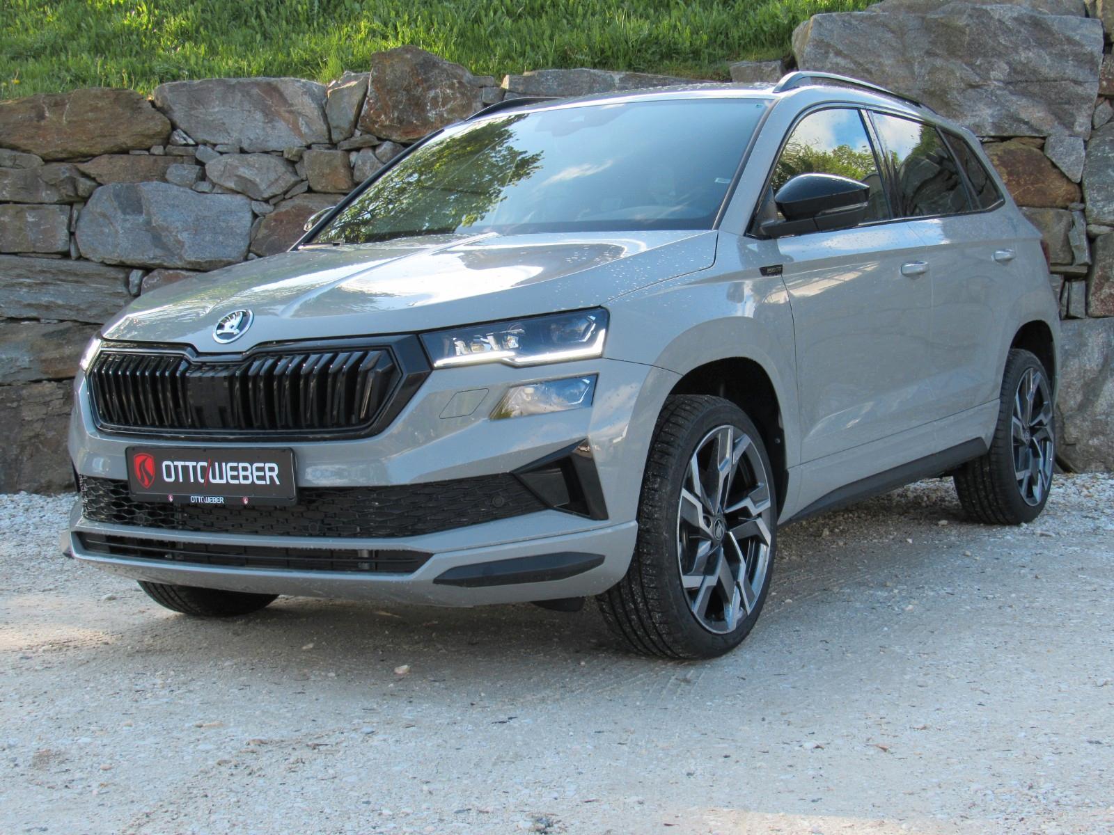 Skoda Karoq Sportline AHK NAVI ACC AHK TRAVEL DWA