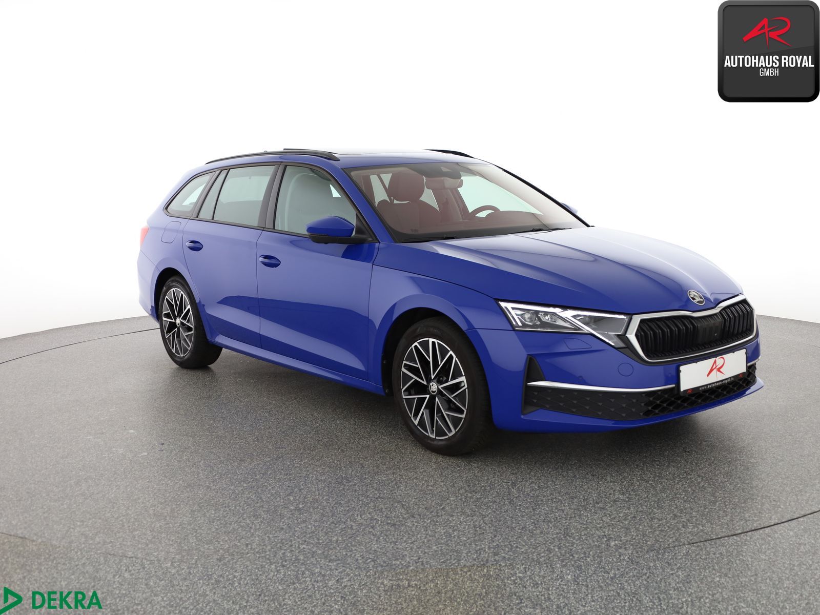 Skoda Octavia Combi 2.0 TDI 360GRAD,PANO,KEYLESS,ACC foto 7