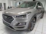 Hyundai Tucson Trend 4WD DCT+PANO+LEDER+KAMERA+DAB+ - gebrauchte Hyundai TUCSON aus dem Jahr 2020