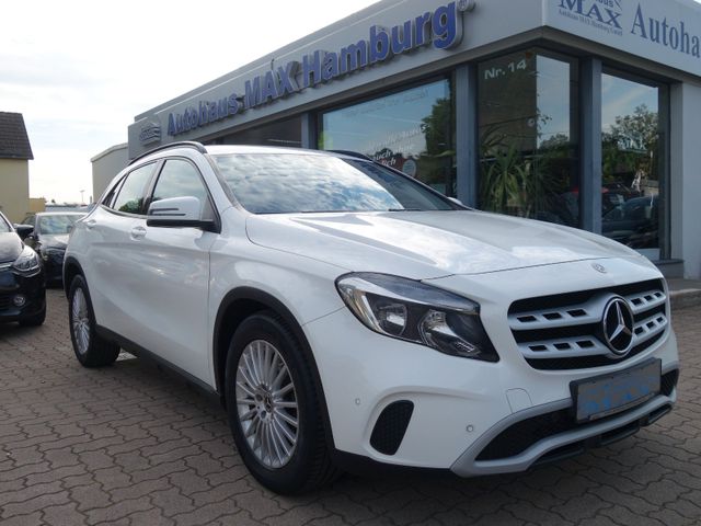 MERCEDES-BENZ GLA 200 CDI /AUT/NAVI/PDC