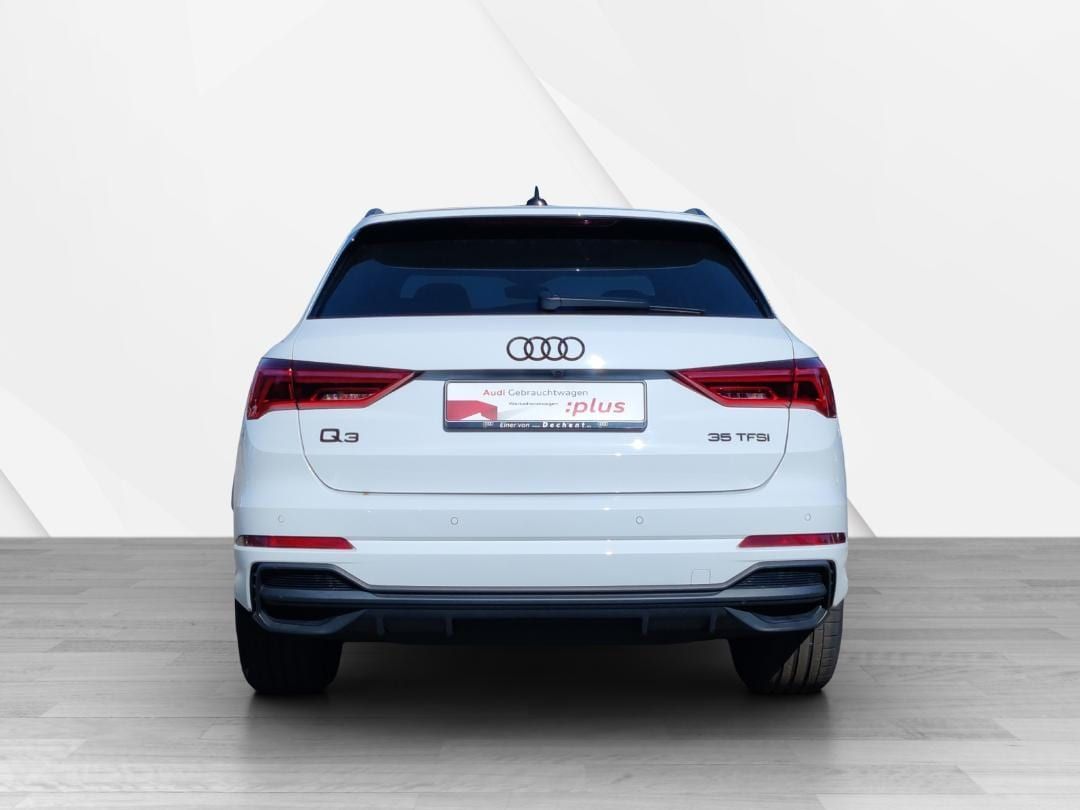 Fahrzeugabbildung Audi Q3 S line 35 TFSI. AHK,Kamera,LED,Leder,Navi,LM