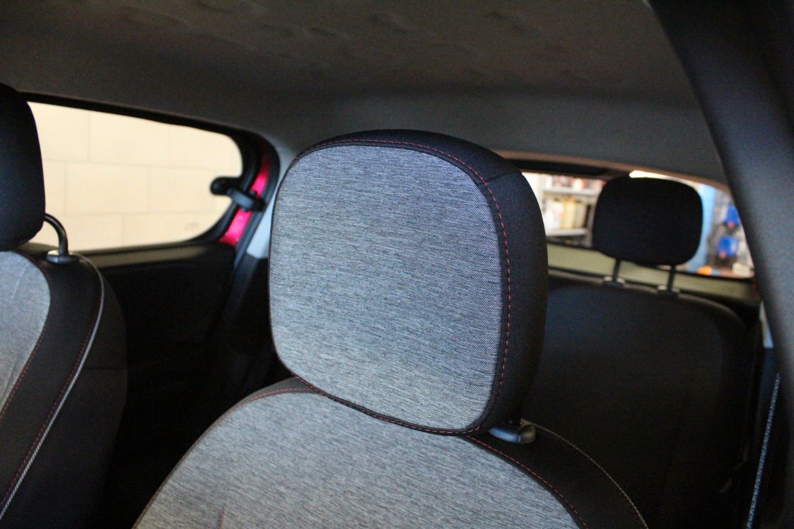 Fahrzeugabbildung Renault Twingo E-Tech 80 Urban Range *Techno*Sitzheizung