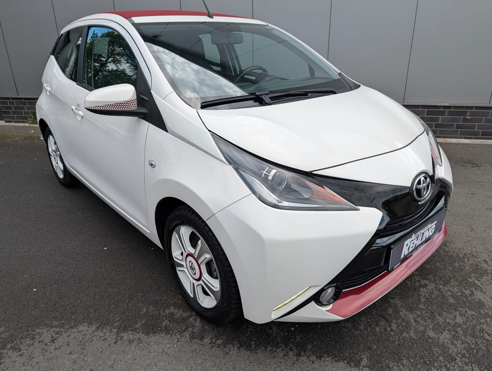 Toyota Aygo AYGO x-pose