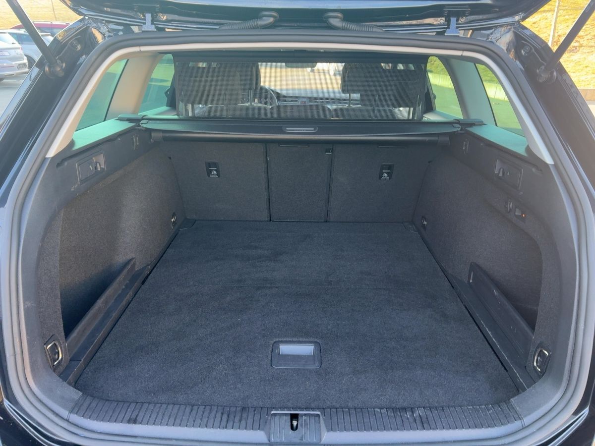 Volkswagen Passat Variant - Bild 14
