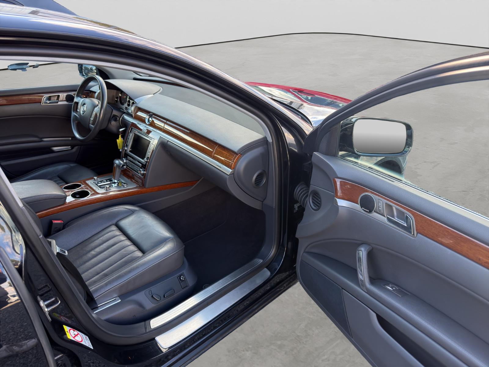 Volkswagen Phaeton 3.0TDI Aut. 4M lück.Scheckheft SITZH XEN
