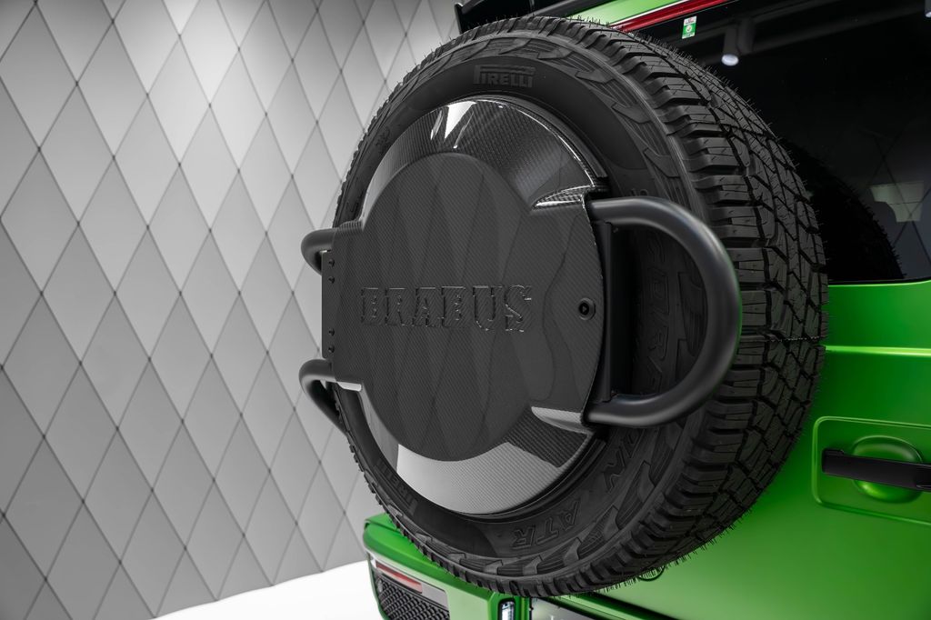 G 63 AMG 4×4² BRABUS 800 NEW AXLE FULL CARBON - Bild 12