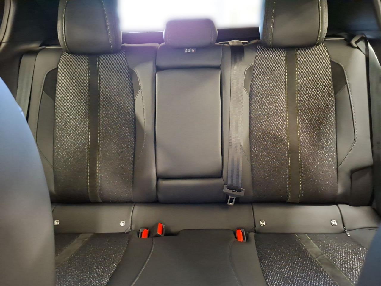 Peugeot 408 GT PHEV 225 e-DSC7 *SCHIEBEDACH*, миниатюра 13