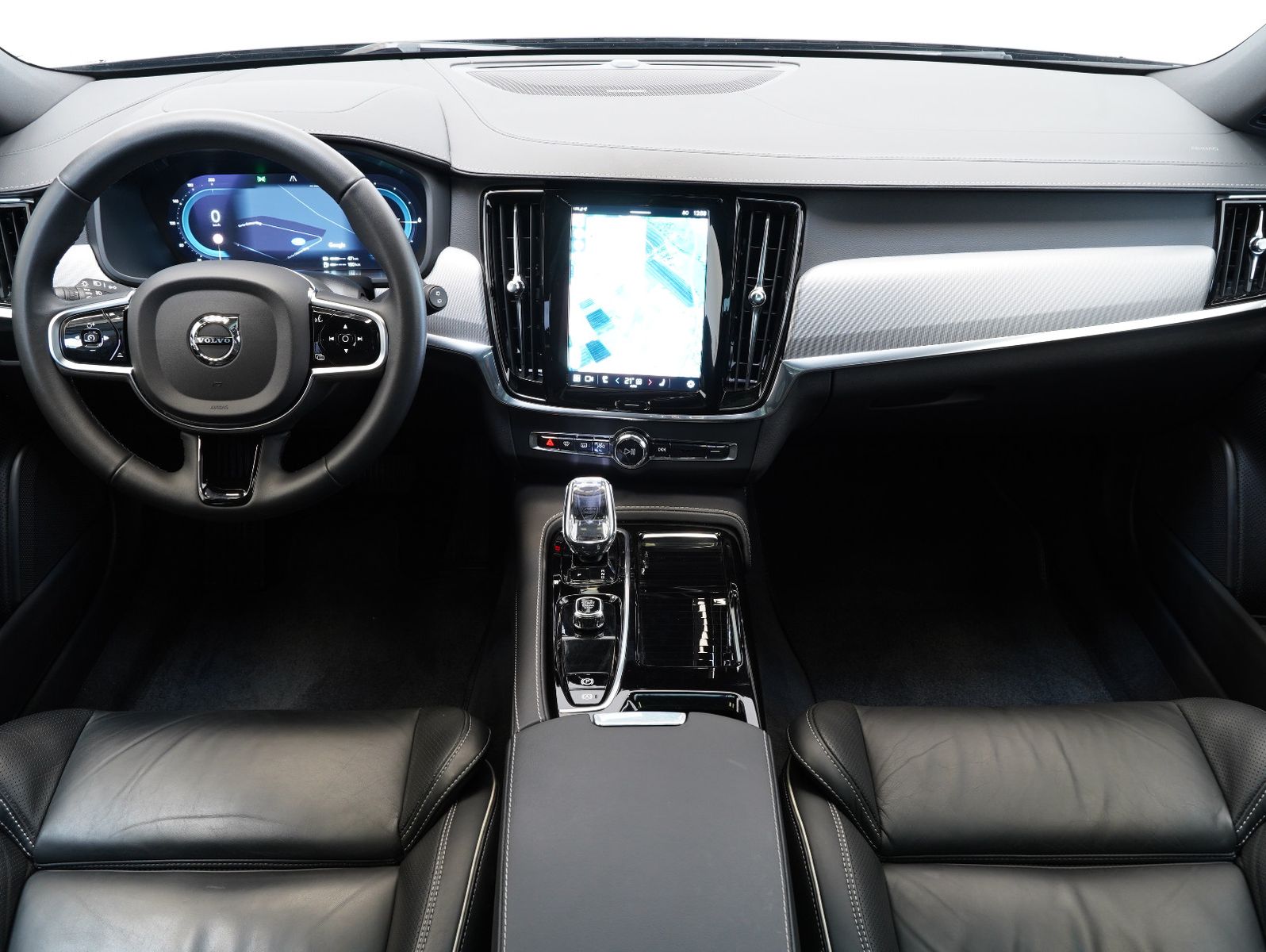 Fahrzeugabbildung Volvo V90 T6 AWD Recharge Plug-In Plus Dark