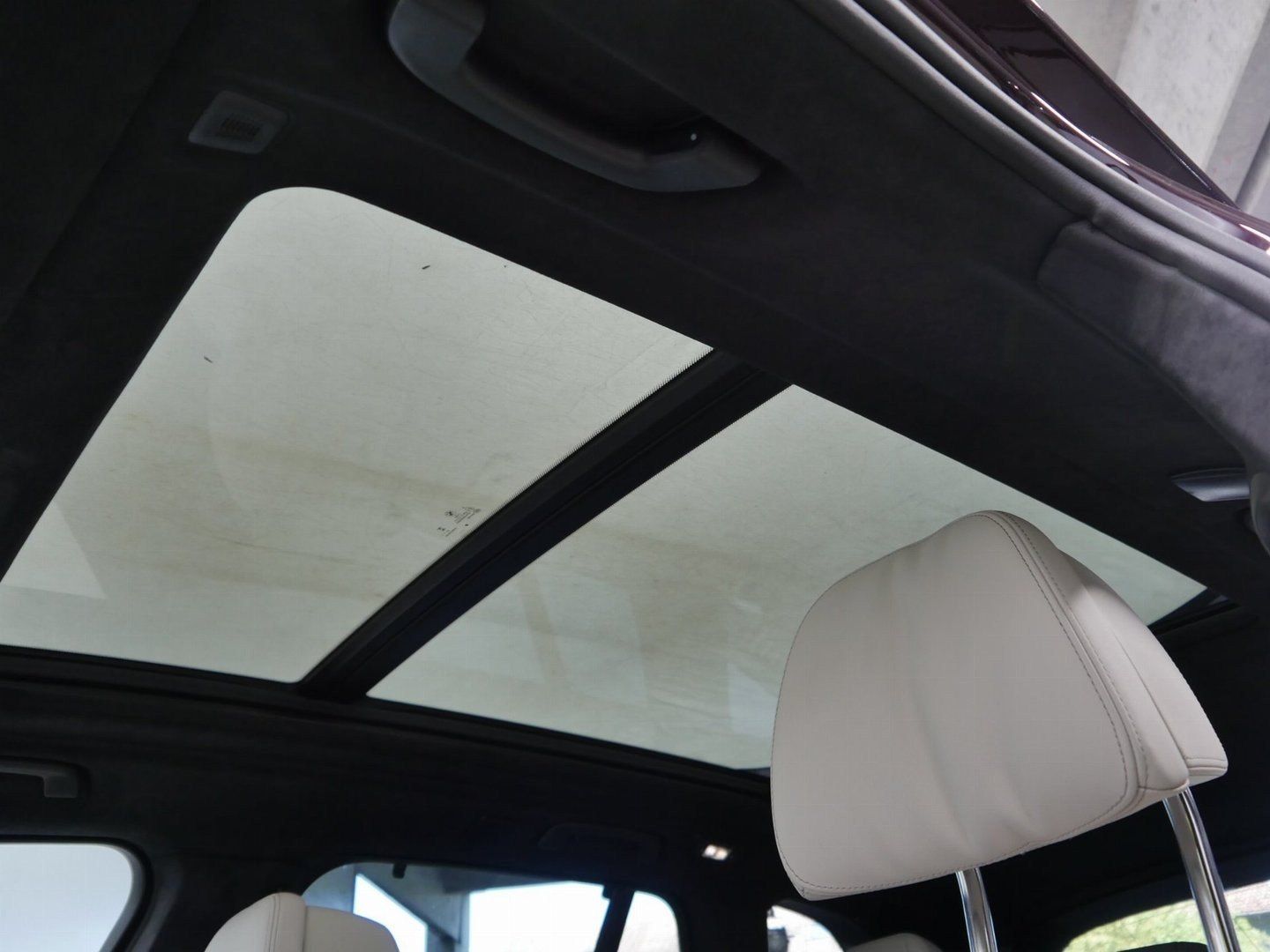 Fahrzeugabbildung BMW X5 xDrive40d 2-Achs Luftfederung, M Sportpaket p