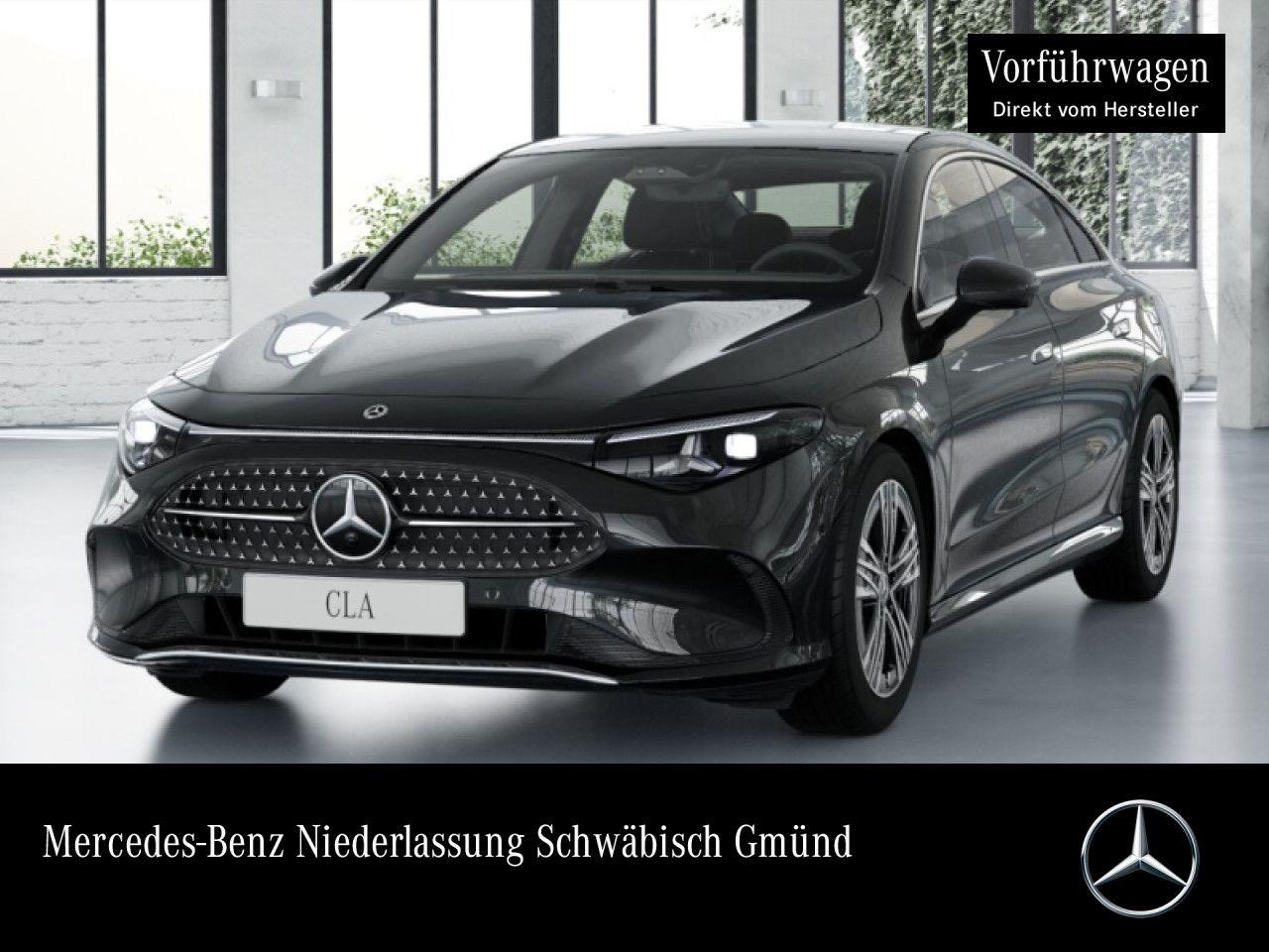 Mercedes-Benz CLA 180 Cp. Progressive Pano Distr. LED Kamera