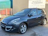 Renault Scenic 1.6 Dynamique *HU/AU NEU*NAVI*ALU*PDC* - Renault Scenic Dynamique mit Benzin-Antrieb