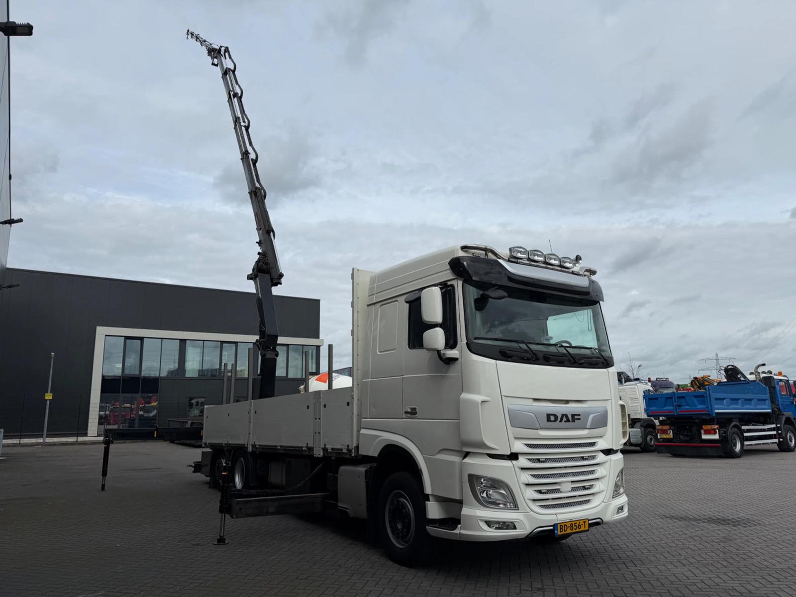DAF XF 450 6x2 HMF 3220 K6+Fly jib ,Winch Euro 6D