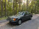 Mercedes-Benz Mercedes Benz 260e W124, 93.000 KM, 3. Han... - Mercedes-Benz aus 1988: W124