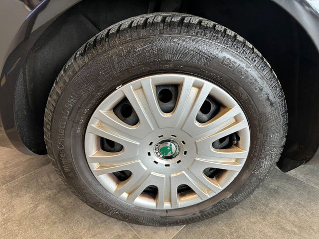 MYAUTOCENTER – Gebraucht- und Jahreswagen mit Werkstattservice in Pfaffenhofen Skoda Octavia Combi Ambiente *Klima*TÜV NEU*