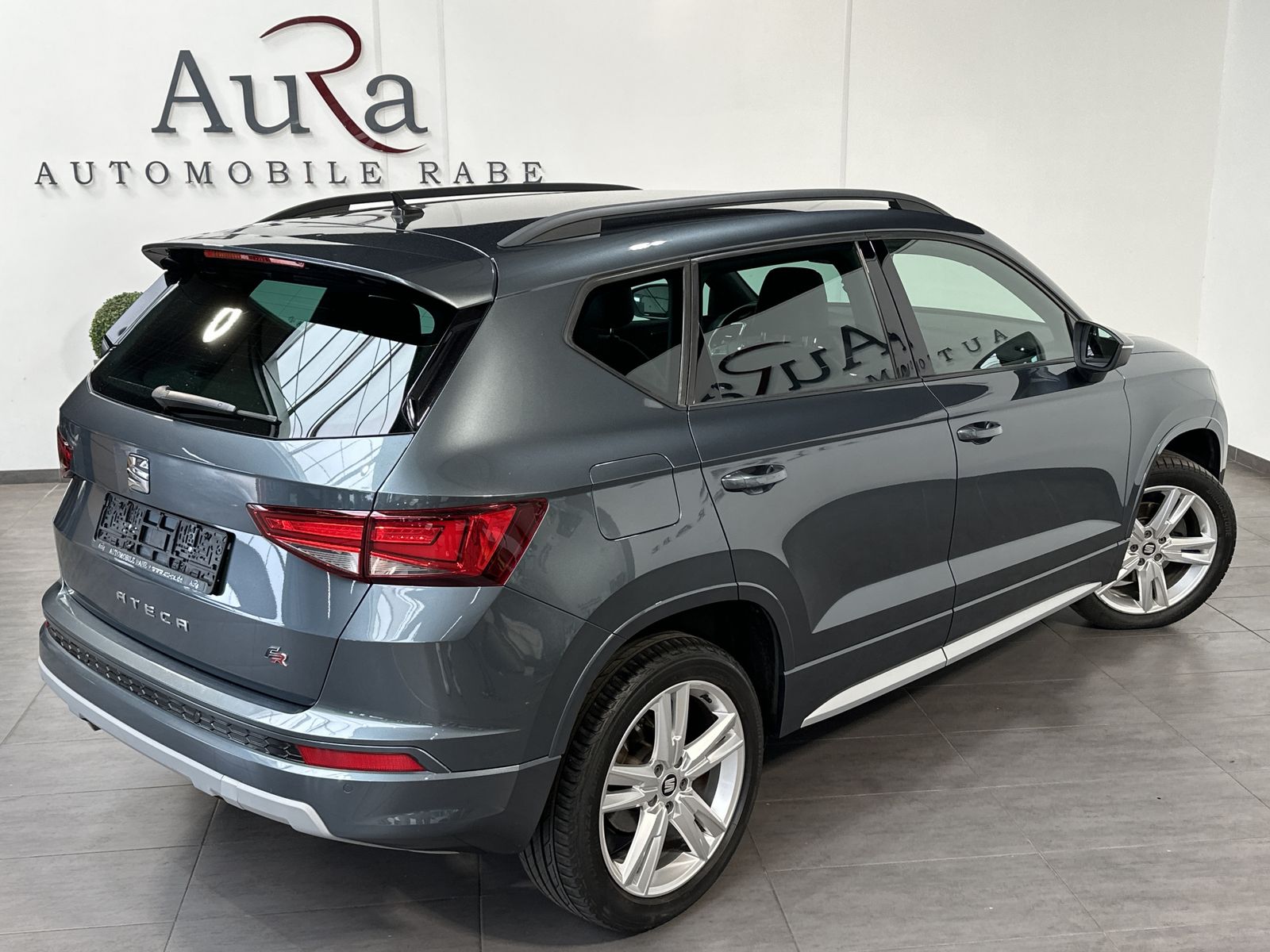 Fahrzeugabbildung SEAT Ateca 2.0 TDI DSG FR NAV+LED+AHK+ACC+CARPLAY+KAM