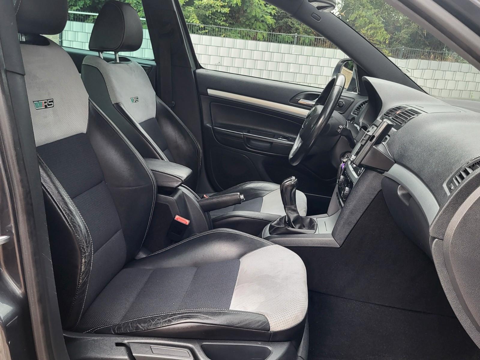 Skoda Octavia 2011 — photo 8